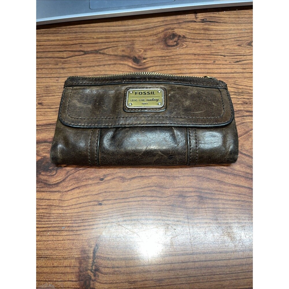 Fossil Long Live Vintage 1954 Womens Brown Leather Wallet